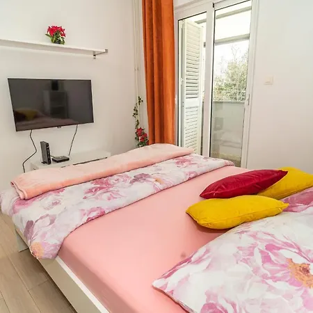Studio Goga Apartment